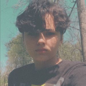 Meet your Posher, Lydia